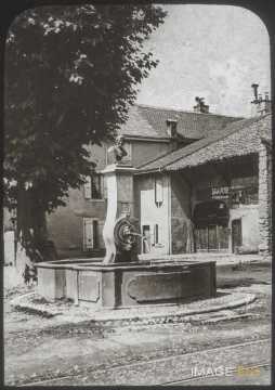Fontaine (Ferney-Volaire)